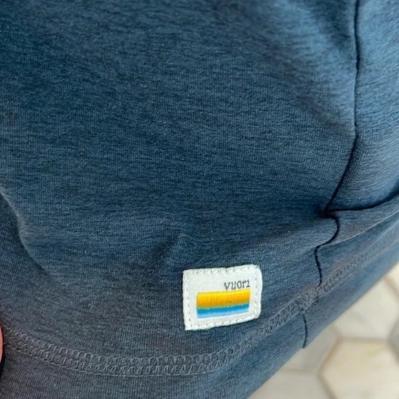 Vuori Men's Short Sleeve Tee - Dark Blue - Picture 7 of 8